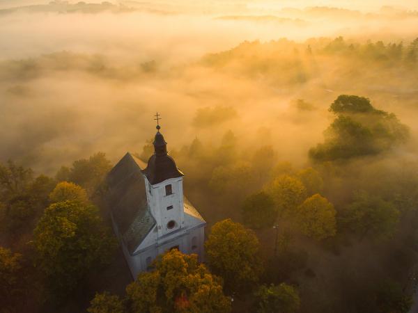 Tiszaalpári templomdomb