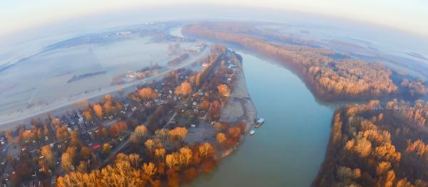 Tisza és a föld árnyék