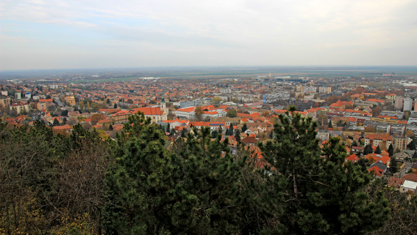 A dombra épült város