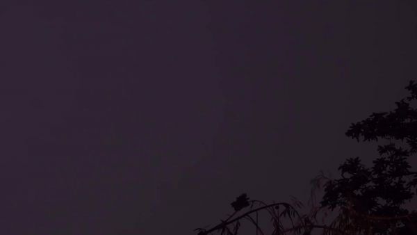 Villámok naplemente után