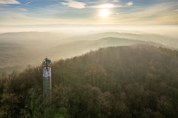 Egy elhagyott torony