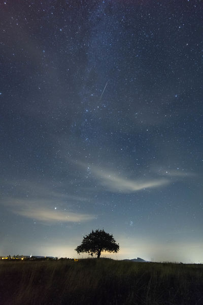 Csillaghullás a Káli-medencénél