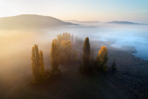 A Külső-tó ébredése