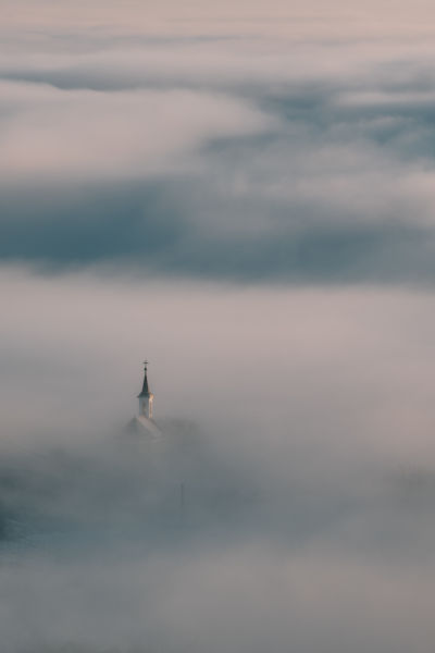 A mennyek kapujában