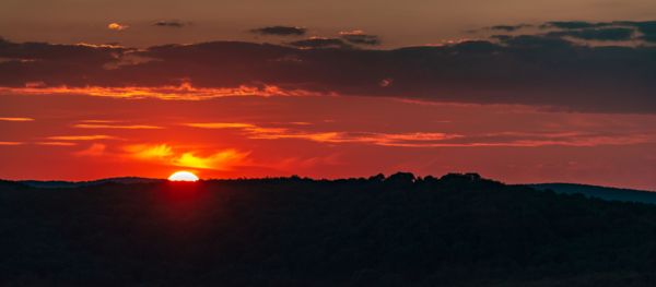 Pogácsát sütnek az angyalok