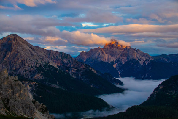 Napkelte a Dolomitokban