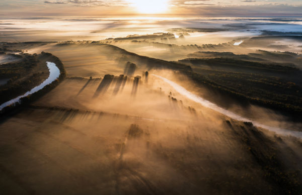 Holtágak ölelésében