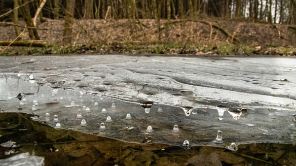 Jégcsepp/csap fent és lent