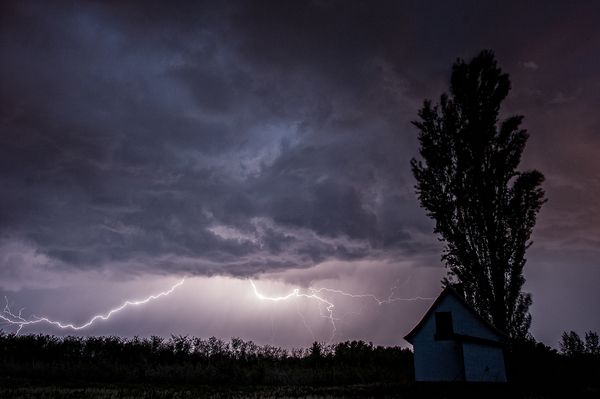 Tanya villamosítás