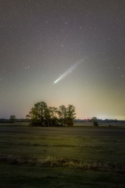 A Lemmon-üstökös az éjszakai égbolton