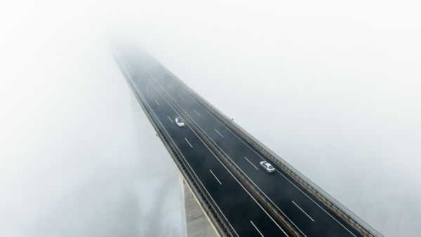 Viadukt a ködben