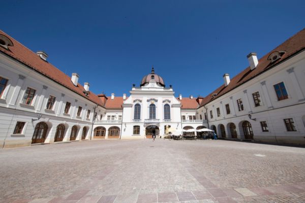 A legszebb természetfotók a Gödöllői Királyi Kastélyban